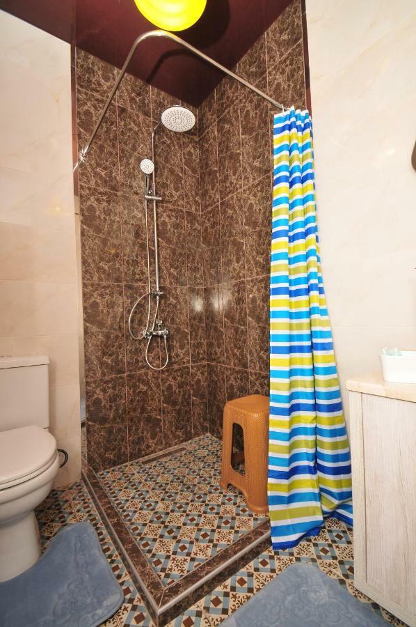 Apartments With A View Of The Trinity Holy باتومي المظهر الخارجي الصورة
