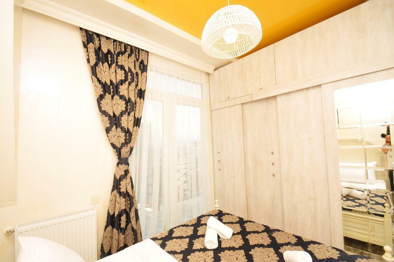 Apartments With A View Of The Trinity Holy باتومي المظهر الخارجي الصورة