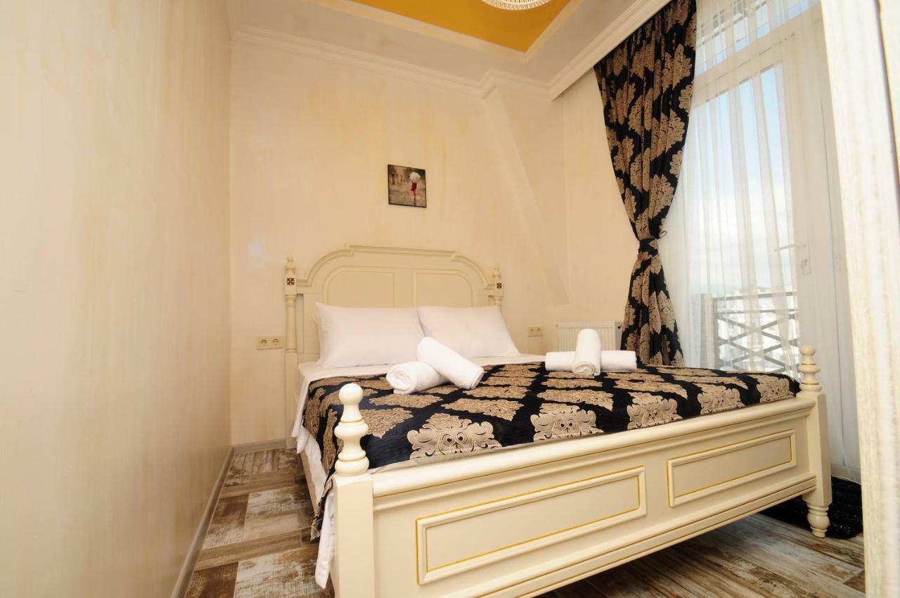 Apartments With A View Of The Trinity Holy باتومي المظهر الخارجي الصورة